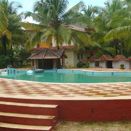 Leisure Vacations Tarang Resort Karwar Exterior photo